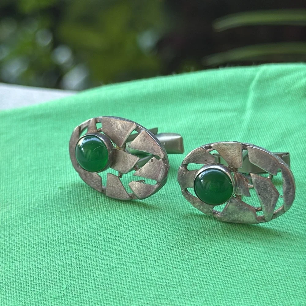 Vintage Silver and Jade Cufflinks - Picture 6 of 17